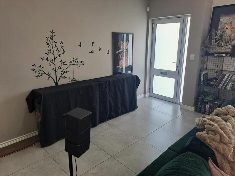 3 Bedroom Property for Sale in Bonnie Brae Western Cape